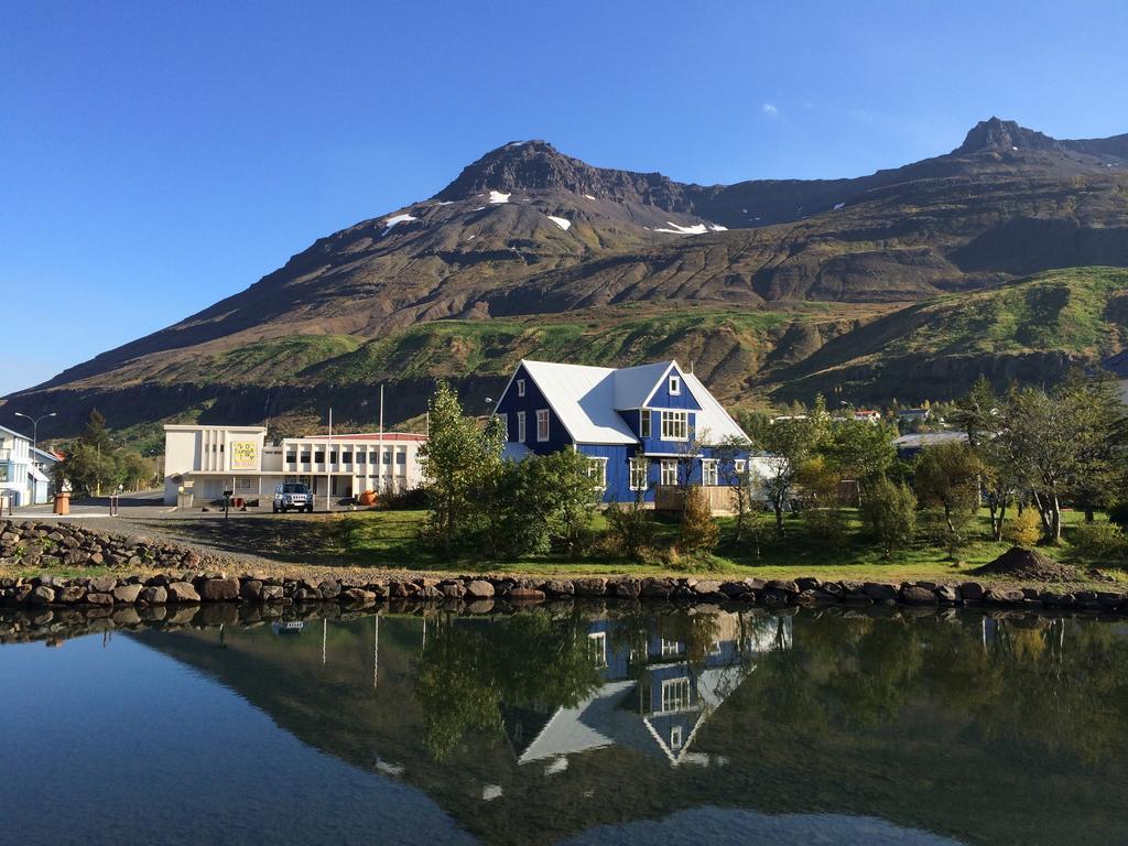 The Old Apothecary Hotel Egilsstaðir Buitenkant foto